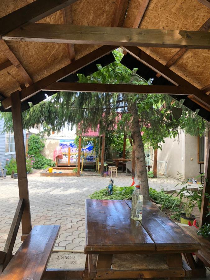 Family Guest House Cholpon-Ata Exterior foto